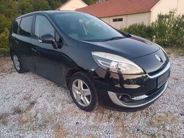 Renault - Grand Scenic - 1.5 dci 81 kw