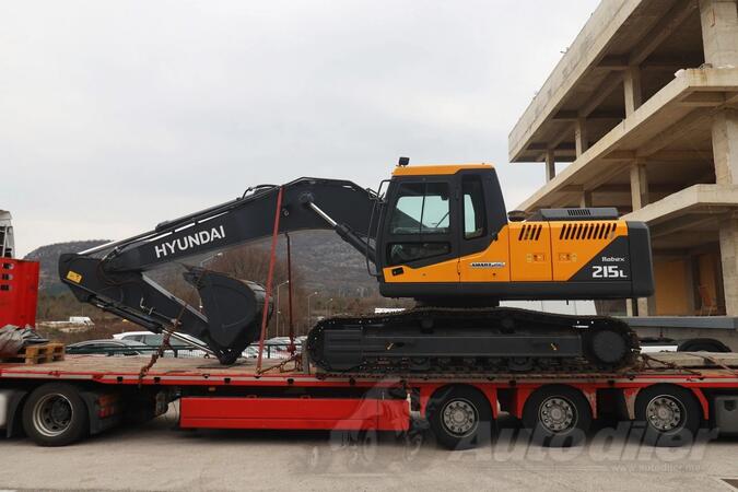Hyundai - R215 L Hammer Line Klima 22t 2025 Novo