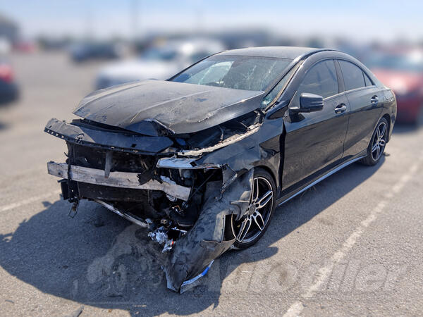 U djelovima Mercedes Benz - CLA 220