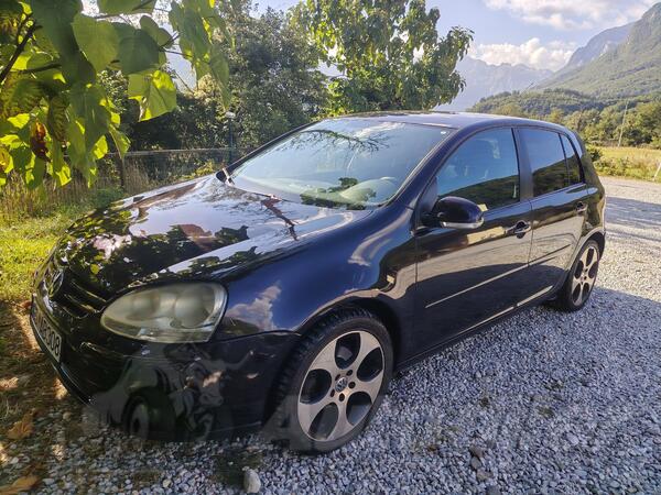Volkswagen - Golf 5 - 1.9