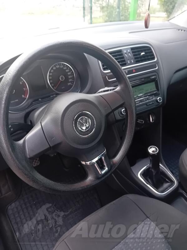 Volkswagen - Polo - 12