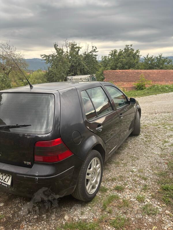 Volkswagen - Golf 4 - 1.9 77 kw