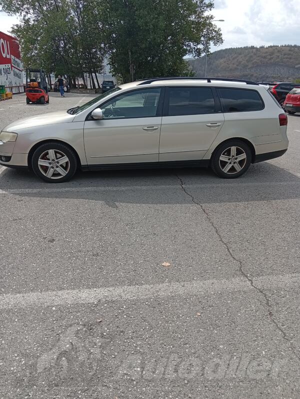 Volkswagen - Passat - 2.0