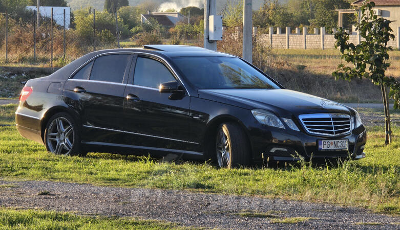 Mercedes Benz - E 250 - 250 CDI