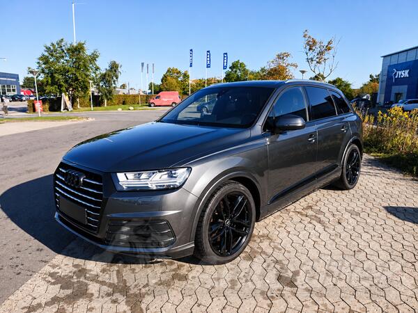 Audi - Q7