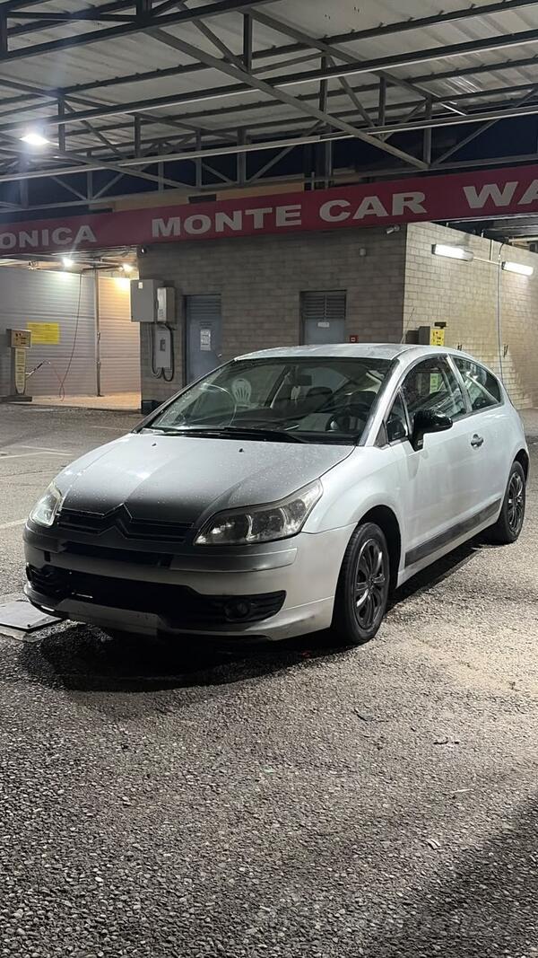 Citroen - C4 - 1.6 hdi