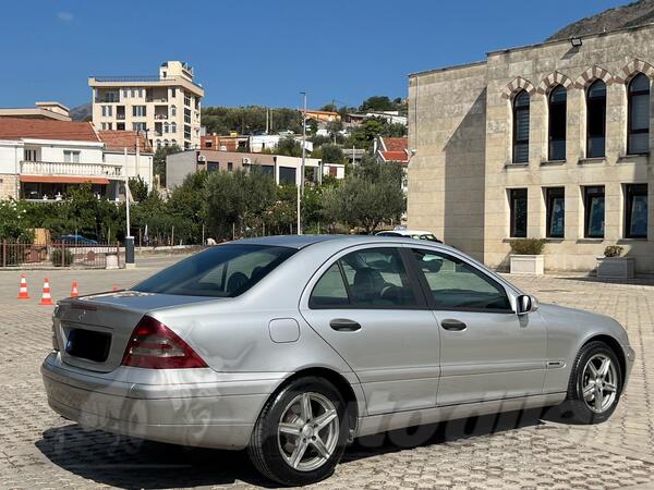 Mercedes Benz - C 200 - dci