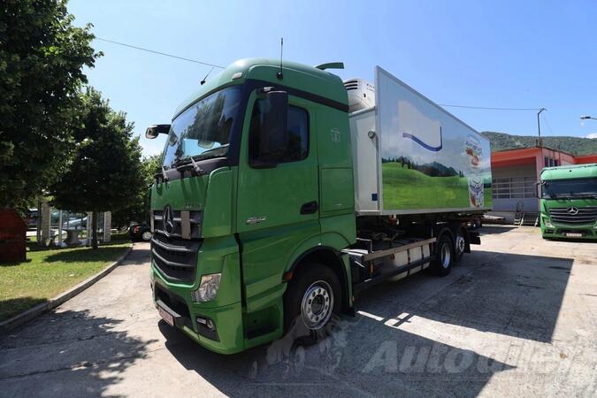 Mercedes Benz - Actros Mp4 2542 BlueTEC 6 BlueEFFICIENCY Power BDF Wechselsystem RETARDER Automat...