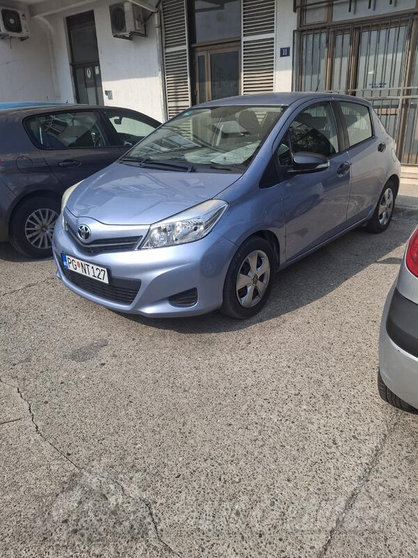 Toyota - Yaris - 1.0