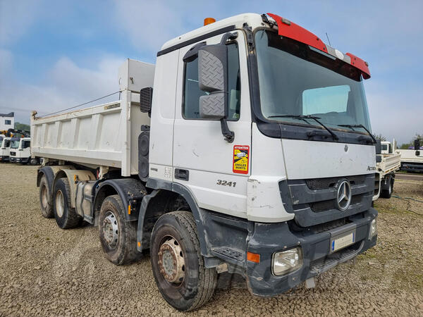 Mercedes Benz - Actros 3241 Wywrotka 8x4 + Bordmatic / kiper kamion / LUS-1387