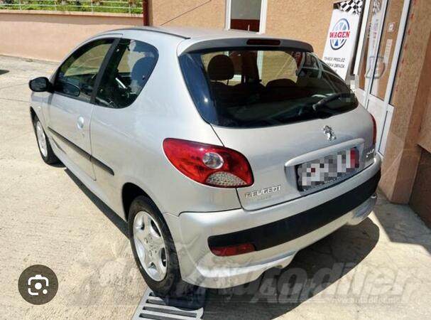 Peugeot - 206 plus - 1.4 HDI