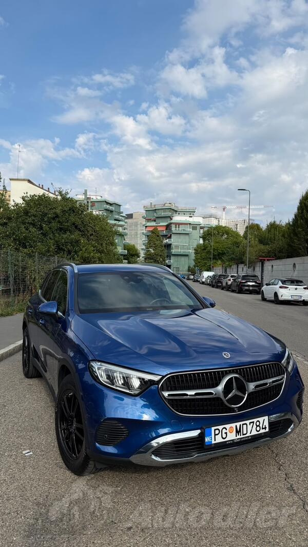 Mercedes Benz - GLC 220 - 4MATIC