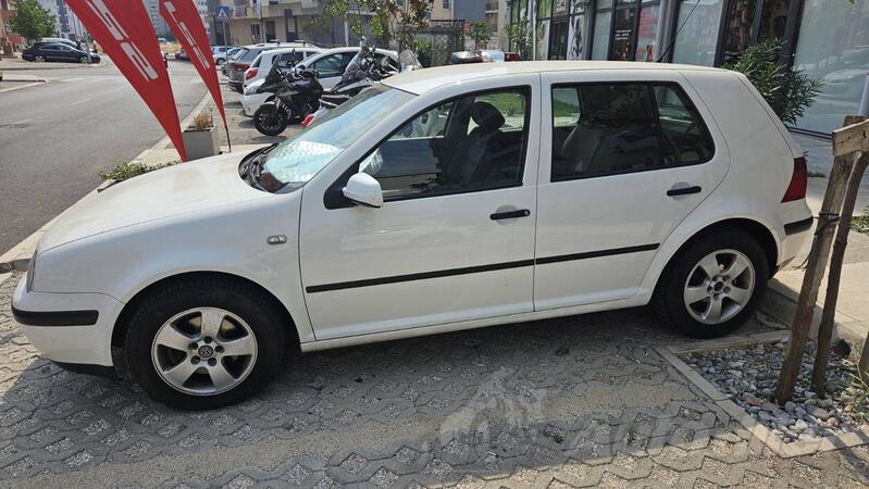 Volkswagen - Golf 4 - 1.9 TDI