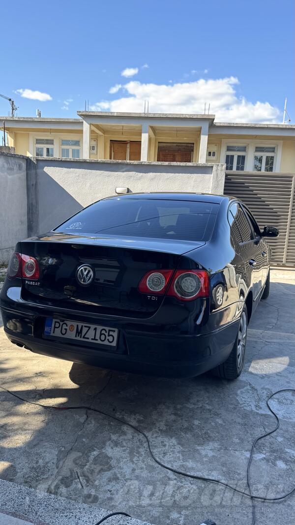 Volkswagen - Passat - 1.9