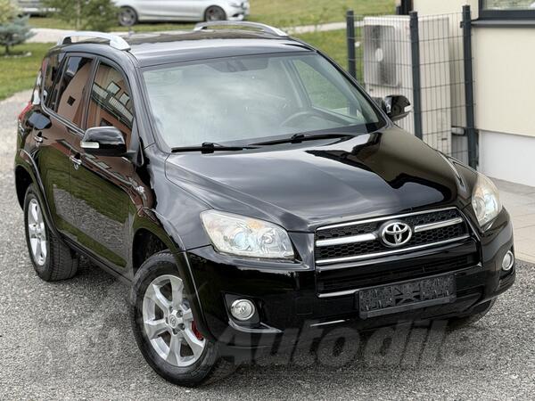 Toyota - RAV 4 - 2.2