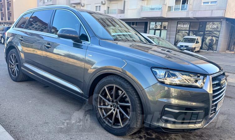 Audi - Q7 - Audi Q7 3.0