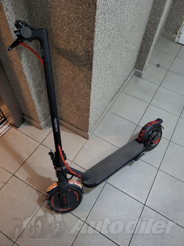 City Bike - Xiaomi 4 scooter