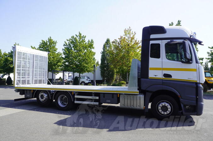 Mercedes Benz - Actros 2540 6x2 / NOVA POCINKOVANA platforma za šlepovanje 9 m / 5 / Kamion za pr...