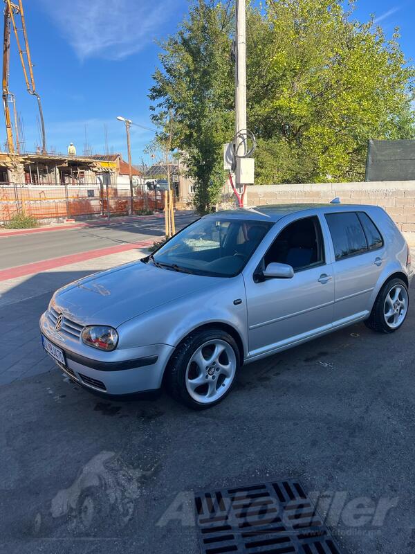 Volkswagen - Golf 4 - 1.9 asz