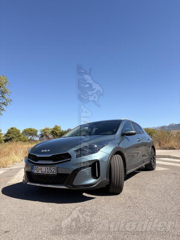 Kia - Cee`d - XCeed 1.5 T-GDI EX FLOW