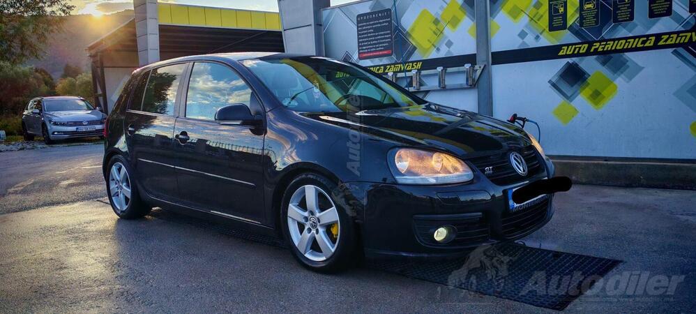 Volkswagen - Golf 5 - 1,9 77kv