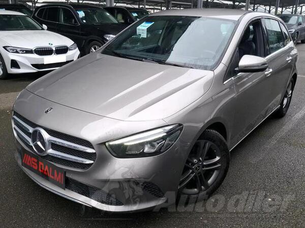 Mercedes Benz - B 200 - d 8G-Tronic FULL-LED VIRTUAL COCKPIT Navigacija Kamera ParkAssist 150 KS