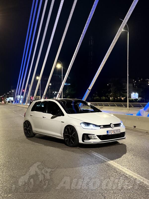 Volkswagen - Golf 7 - 1.6