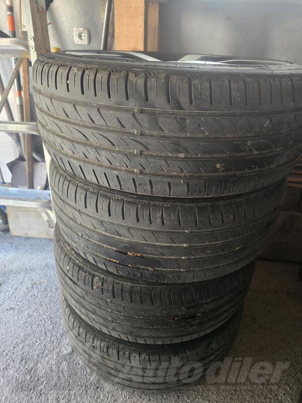 Roadstone - 225 40 18 - Ljetnja guma