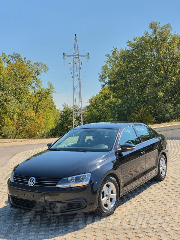 Volkswagen - Jetta - Bluemotion
