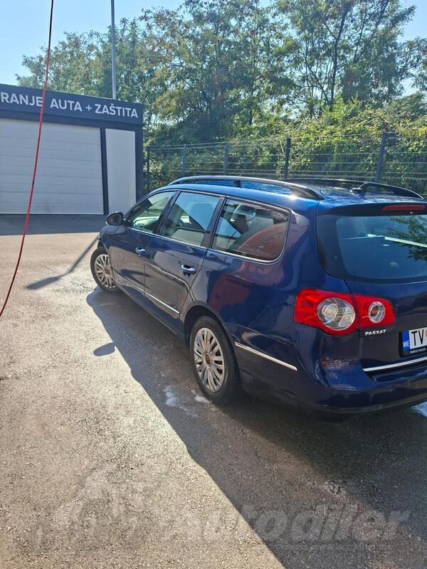 Volkswagen - Passat - 1.9 TDI
