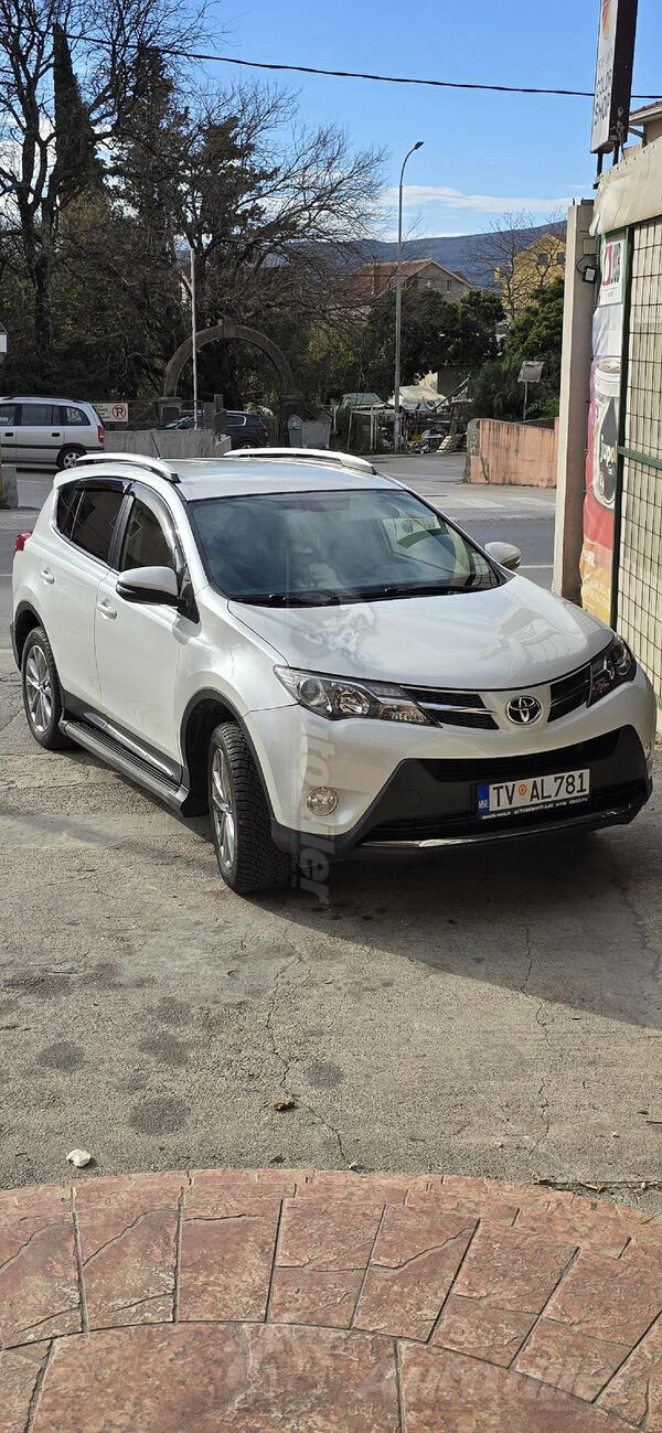 Toyota - RAV 4 - 2.2 4x4