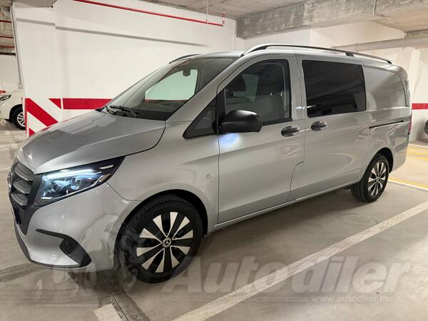 Mercedes Benz - V class