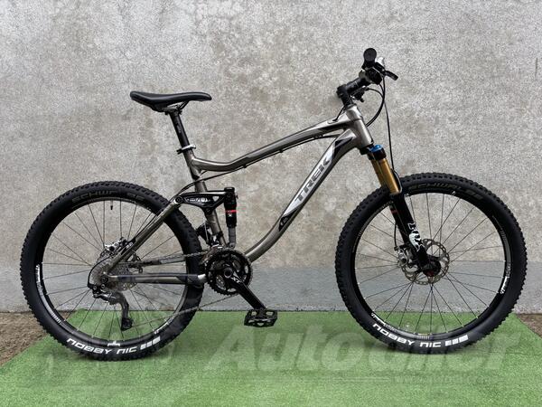 Trek - FuelEx Fox Kashima