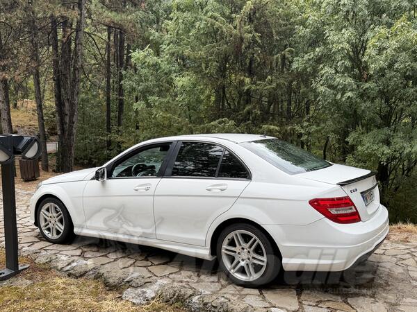 Mercedes Benz - C 200 - 2.2 100kw