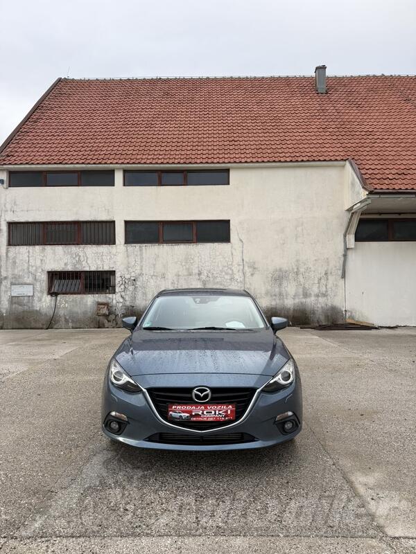 Mazda - 3 - 2.2 D.SKY ACTIV