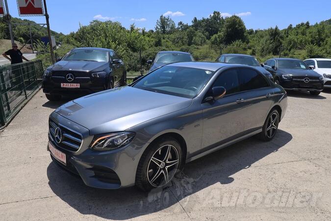 Mercedes Benz - E 300 - DE 9G-Tronic 3xAMG LINE NIGHT PAKET VIRTUAL COCKPIT FULL-LED Kamera 360° ...