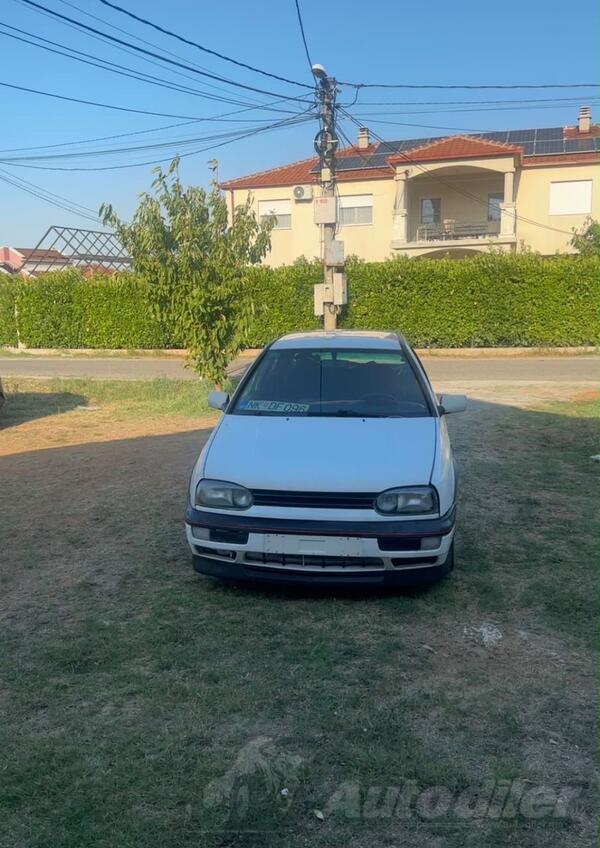 Volkswagen - Golf 3 - 2.0 8v