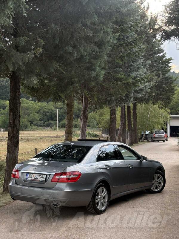 Mercedes Benz - E 350 - 350 4matic