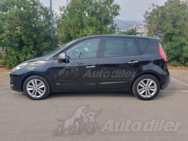 Renault - Scenic - 1.6 DCI