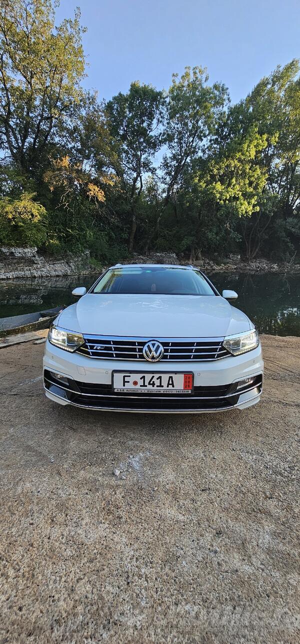 Volkswagen - Passat - 2.0 tdi R line 4 motion