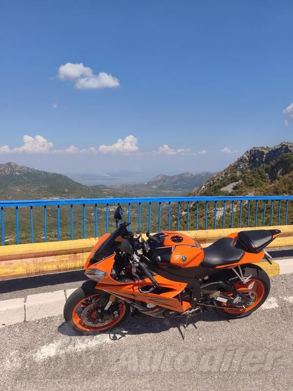 Yamaha - yzfr6