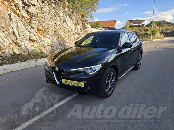 Alfa Romeo - Stelvio - ALFA STELVIO Q4