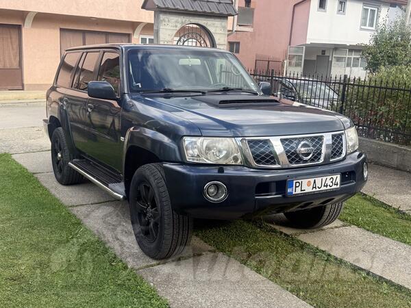 Nissan - Patrol - 3.0 d