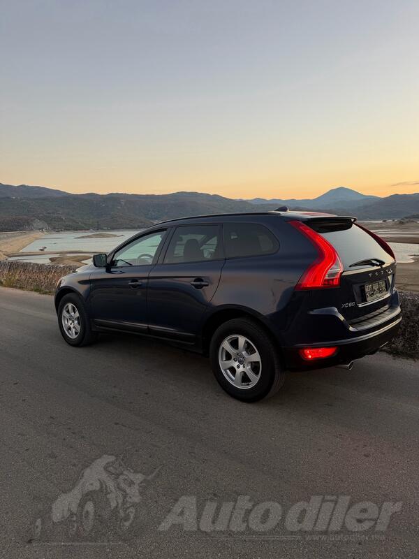 Volvo - XC 60 - 120 kw AWD