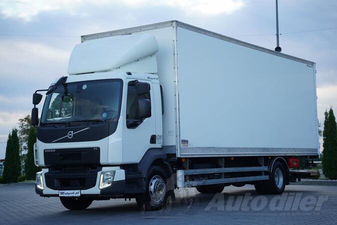 Volvo - FL 250 / KONTEJNER 7,8 M / 4x2 / I-SHIFT / HIDRAULIČNA LIFT PLATFORMA / EURO 6 / TERETNI ...