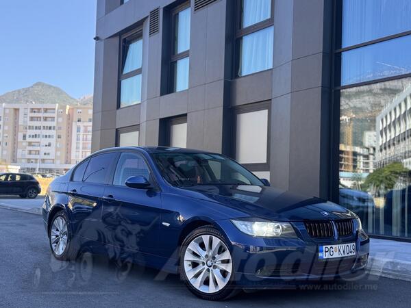 BMW - 320 - 320D