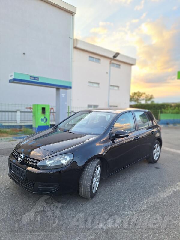 Volkswagen - Golf 6 - 1.6tdi 77kw