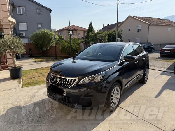 Peugeot - 3008 - 1.2 benz