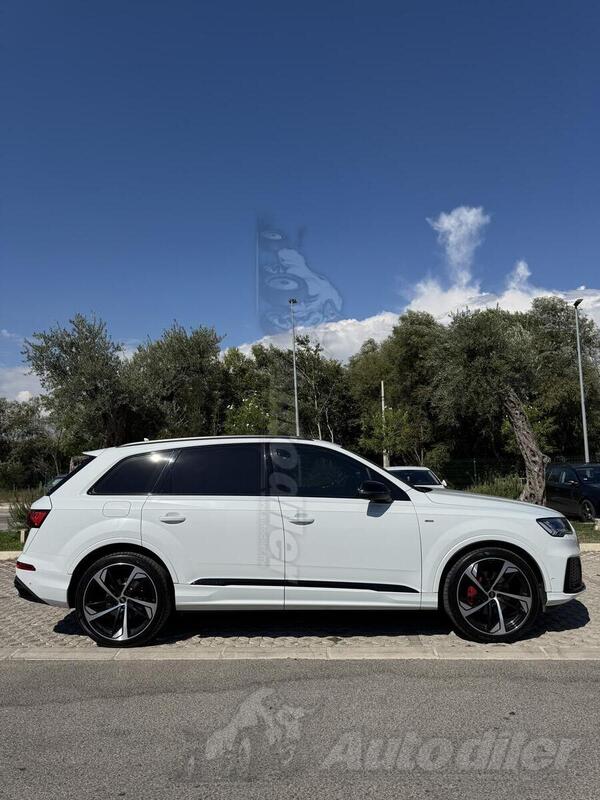 Audi - Q7 - 3.0