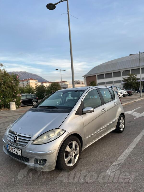 Mercedes Benz - A 180 - 1.8